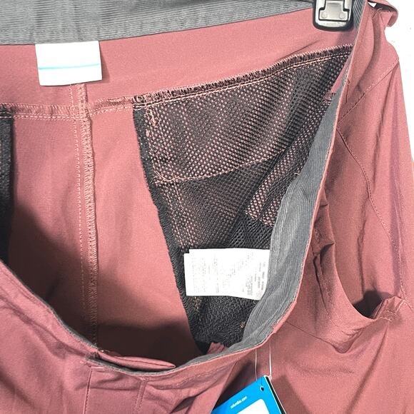 Columbia Men's Eaglecrest Performance Cargo Shorts, light raisin, 40 - Picture 9 of 11